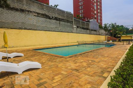 Apartamento para alugar com 110m², 3 quartos e 1 vagaÁrea comum - Piscina