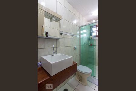 Casa à venda com 167m², 2 quartos e 2 vagas Casa à venda com 167m², 2 quartos e 2 vagasBanheiro Quarto 2 - Suite