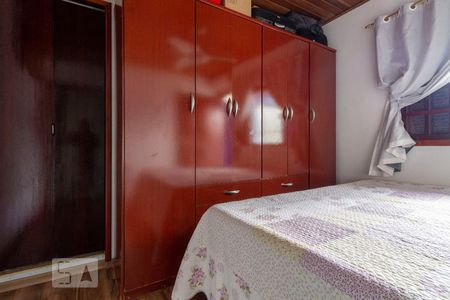 Casa à venda com 167m², 2 quartos e 2 vagas Casa à venda com 167m², 2 quartos e 2 vagasQuarto 2 - Suite