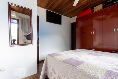 Casa à venda com 167m², 2 quartos e 2 vagas Casa à venda com 167m², 2 quartos e 2 vagasQuarto 2 - Suite