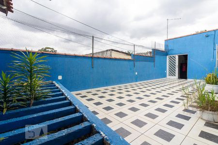 Casa à venda com 167m², 2 quartos e 2 vagas Casa à venda com 167m², 2 quartos e 2 vagasÁrea Externa