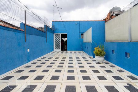 Casa à venda com 167m², 2 quartos e 2 vagas Casa à venda com 167m², 2 quartos e 2 vagasÁrea Externa