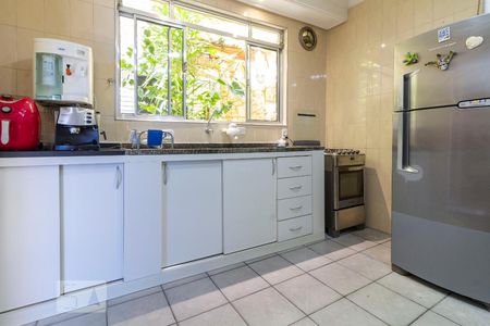 Cozinha de casa à venda com 2 quartos, 167m² em Vila Caju, São Paulo