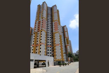 Apartamento à venda com 75m², 2 quartos e 2 vagasFachada do bloco