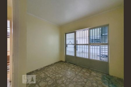 Quarto 3 de casa à venda com 7 quartos, 240m² em Bosque da Saúde, São Paulo