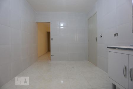 Cozinha de casa para alugar com 2 quartos, 75m² em Jardim Celeste, São Paulo