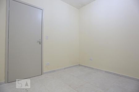 Quarto 1 de casa para alugar com 2 quartos, 75m² em Jardim Celeste, São Paulo