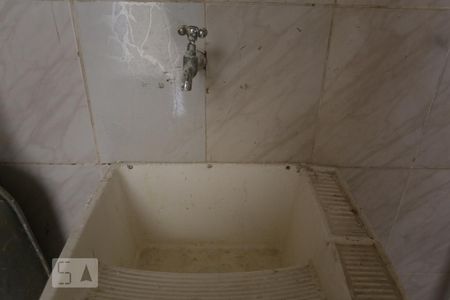 Casa para alugar com 75m², 2 quartos e 1 vagaÁrea de Serviço