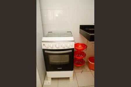 Casa de condomínio para alugar com 31m², 1 quarto e sem vagaDetalhe Cozinha