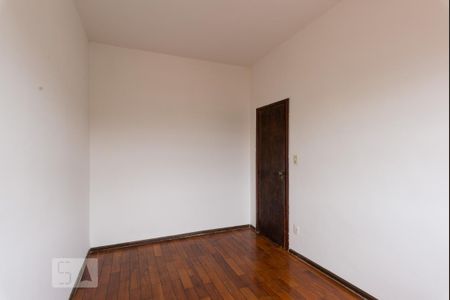 Casa para alugar com 100m², 4 quartos e 2 vagasQuarto 2