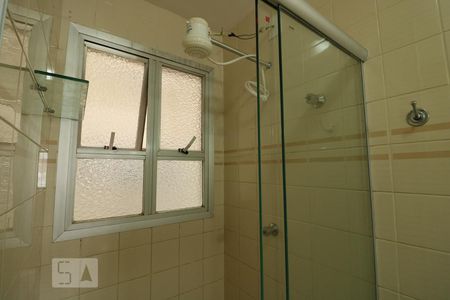 Banheiro Suite - Detalhe de kitnet/studio à venda com 1 quarto, 42m² em Centro, Campinas