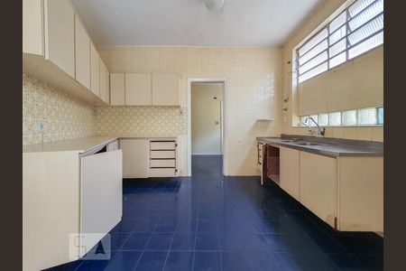 Casa para alugar com 250m², 3 quartos e 6 vagasCozinha