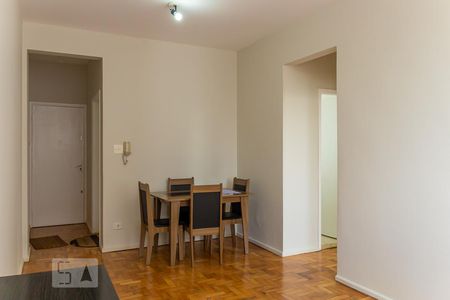 Sala de apartamento para alugar com 2 quartos, 68m² em Vila Clementino, São Paulo
