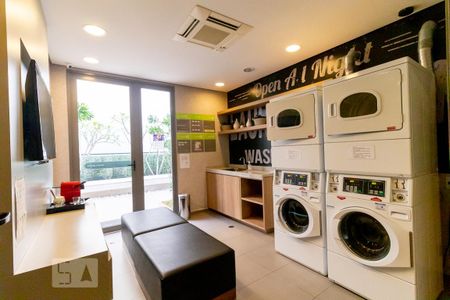 Apartamento para alugar com 34m², 1 quarto e 1 vaga Apartamento para alugar com 34m², 1 quarto e 1 vagaLavanderia