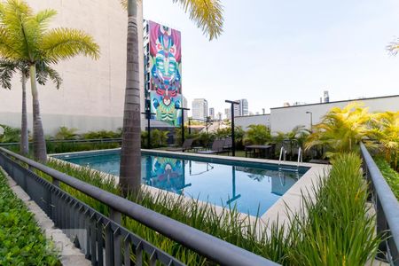 Apartamento para alugar com 34m², 1 quarto e 1 vaga Apartamento para alugar com 34m², 1 quarto e 1 vagaPiscina