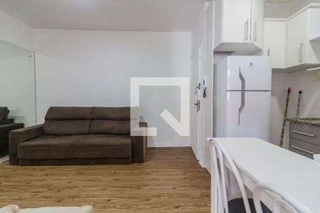 Sala de apartamento para alugar com 1 quarto, 30m² em Kobrasol, São José