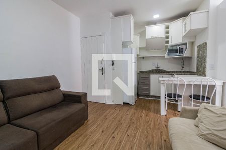 Sala de apartamento para alugar com 1 quarto, 30m² em Kobrasol, São José