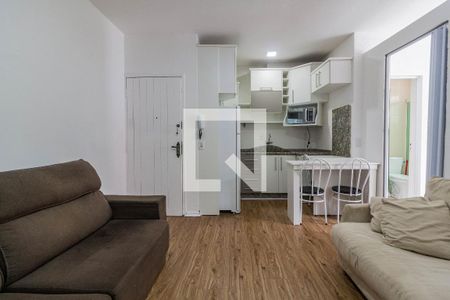 Sala de apartamento para alugar com 1 quarto, 30m² em Kobrasol, São José