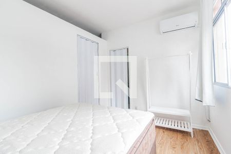 quarto de apartamento para alugar com 1 quarto, 30m² em Kobrasol, São José