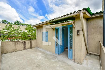 Casa à venda com 163m², 2 quartos e 3 vagas Casa à venda com 163m², 2 quartos e 3 vagasVaranda