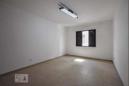 Casa à venda com 240m², 5 quartos e 2 vagas Casa à venda com 240m², 5 quartos e 2 vagasQuarto 02