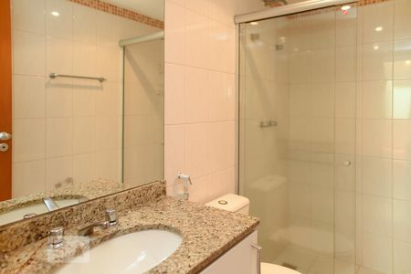 Banheiro Social de apartamento à venda com 2 quartos, 80m² em Lagoa, Rio de Janeiro