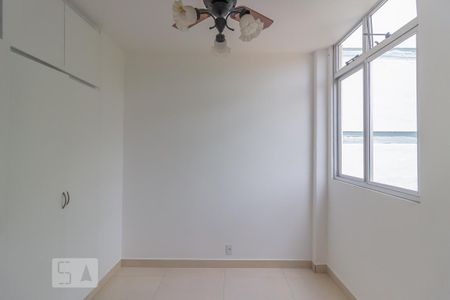 Apartamento para alugar com 70m², 2 quartos e 1 vaga Apartamento para alugar com 70m², 2 quartos e 1 vagaSuíte