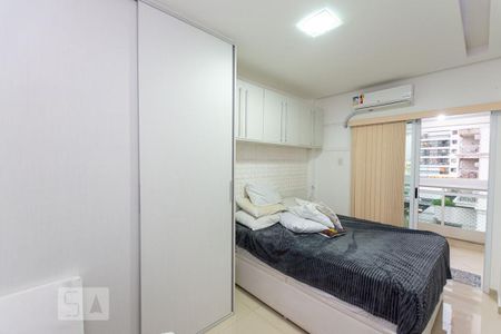 Suite  de apartamento à venda com 2 quartos, 76m² em Santa Rosa, Niterói