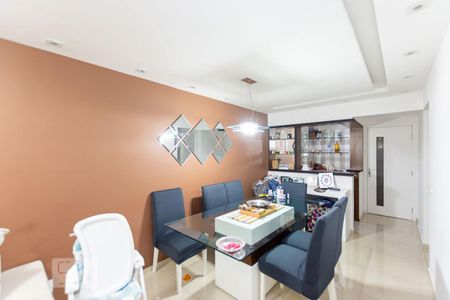 Sala  de apartamento à venda com 2 quartos, 76m² em Santa Rosa, Niterói