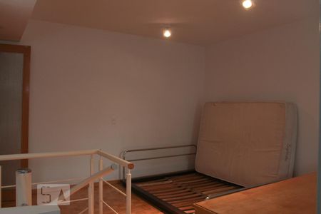 Kitnet/Studio para alugar com 1 quarto, 69m² em Alphaville Industrial, Barueri