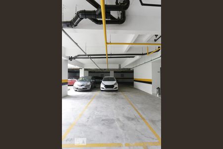 Apartamento à venda com 67m², 2 quartos e 2 vagas Apartamento à venda com 67m², 2 quartos e 2 vagasGaragem para 2 carros