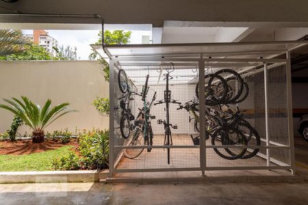 Apartamento à venda com 67m², 2 quartos e 2 vagas Apartamento à venda com 67m², 2 quartos e 2 vagasBicicletário