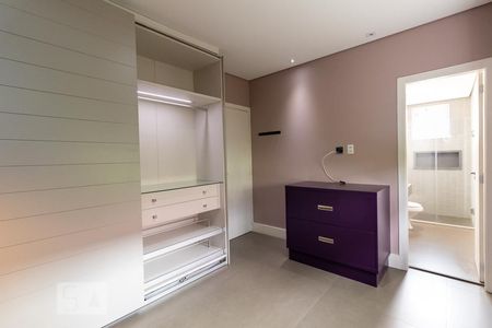 Apartamento à venda com 67m², 2 quartos e 2 vagas Apartamento à venda com 67m², 2 quartos e 2 vagasSuíte