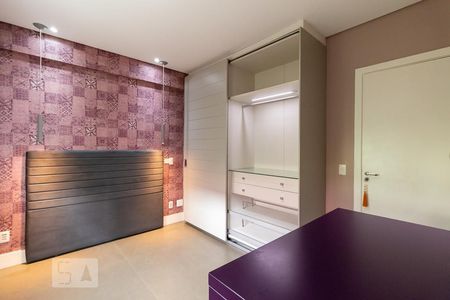 Apartamento à venda com 67m², 2 quartos e 2 vagas Apartamento à venda com 67m², 2 quartos e 2 vagasSuíte