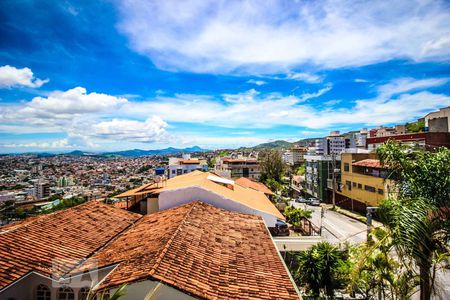 Vista Sala de apartamento para alugar com 2 quartos, 70m² em São Lucas, Belo Horizonte