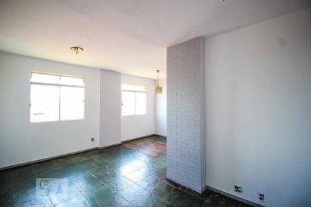 Sala de apartamento para alugar com 2 quartos, 70m² em São Lucas, Belo Horizonte