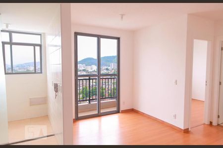 Sala de apartamento para alugar com 2 quartos, 47m² em Sampaio, Rio de Janeiro
