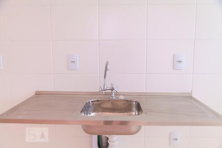 Cozinha de apartamento para alugar com 2 quartos, 47m² em Sampaio, Rio de Janeiro