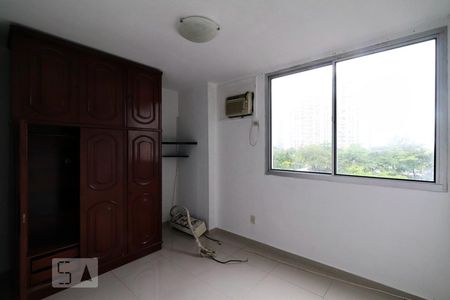 Quarto 1 de apartamento para alugar com 2 quartos, 90m² em Barra da Tijuca, Rio de Janeiro