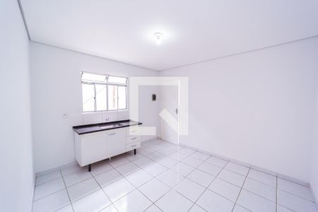 Sala/Cozinha de casa para alugar com 1 quarto, 45m² em Jardim Matarazzo, São Paulo