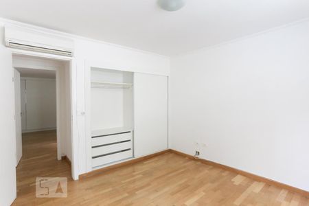 Apartamento à venda com 145m², 3 quartos e 1 vagaQuarto 01