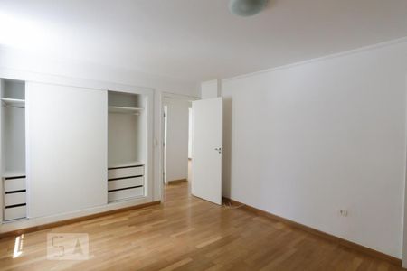 Apartamento à venda com 145m², 3 quartos e 1 vagaSuíte