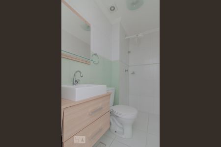 Banheiro de apartamento para alugar com 1 quarto, 34m² em Cambuci, São Paulo