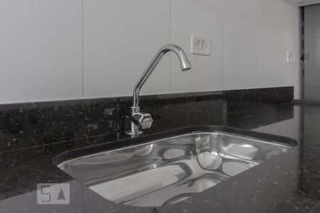 Cozinha de apartamento para alugar com 1 quarto, 34m² em Cambuci, São Paulo