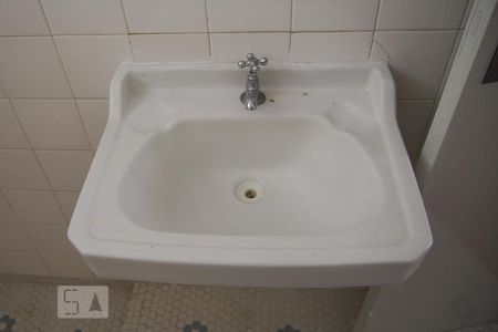 Apartamento à venda com 52m², 1 quarto e sem vagaBanheiro