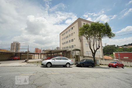 Apartamento para alugar com 61m², 2 quartos e 1 vagaFachada