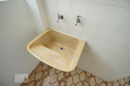 Apartamento para alugar com 61m², 2 quartos e 1 vagaDetalhe área de serviço