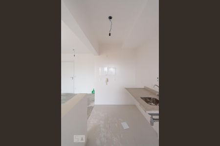 Cozinha de apartamento à venda com 1 quarto, 47m² em Jardim Aeroporto, São Paulo