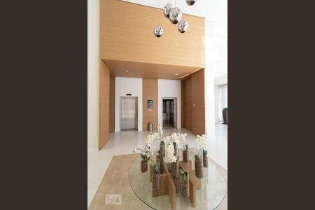 Hall Entrada de apartamento à venda com 1 quarto, 47m² em Jardim Aeroporto, São Paulo