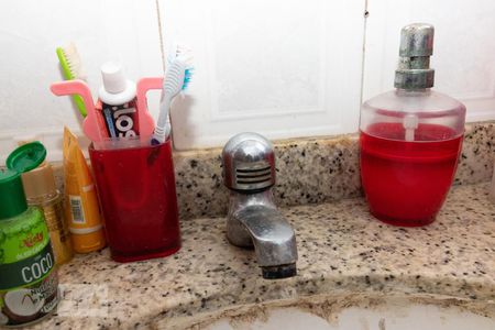 Apartamento à venda com 55m², 2 quartos e sem vaga Apartamento à venda com 55m², 2 quartos e sem vagaBanheiro